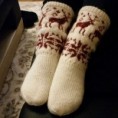 Mönsterstickade strumpor 